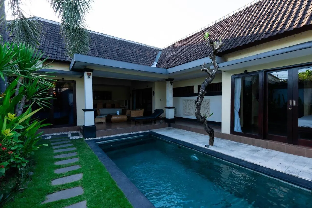 The Lavana Villa Tanjung Lima Legian