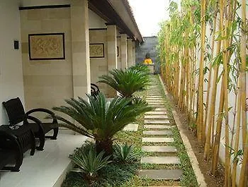 The Lavana Villa Tanjung Lima Legian