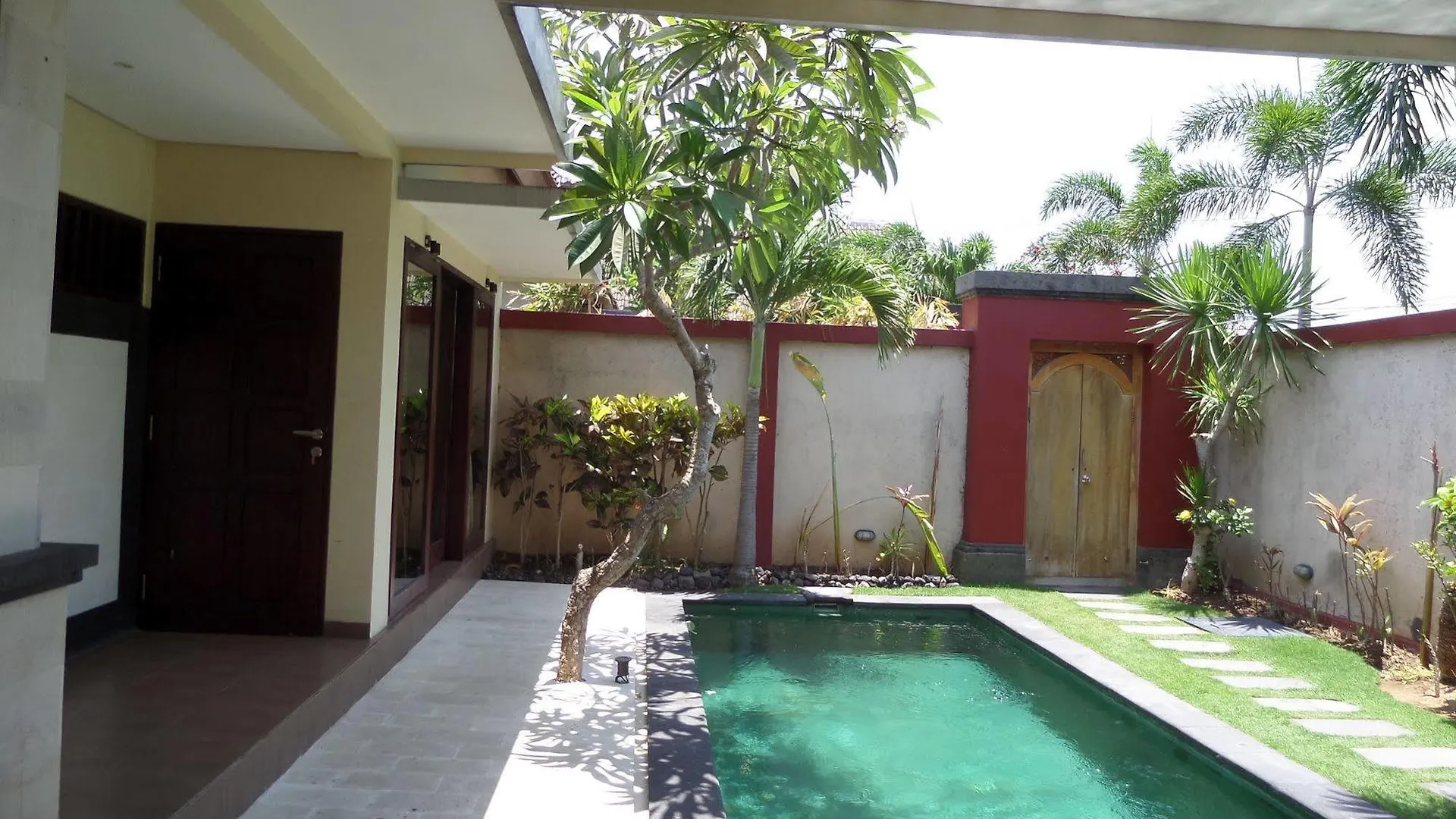 The Lavana Villa Tanjung Lima Legian Legian (Bali)